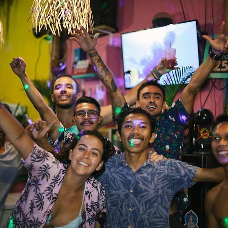 La Favela Pansiyon Gili Trawangan Dış mekan fotoğraf